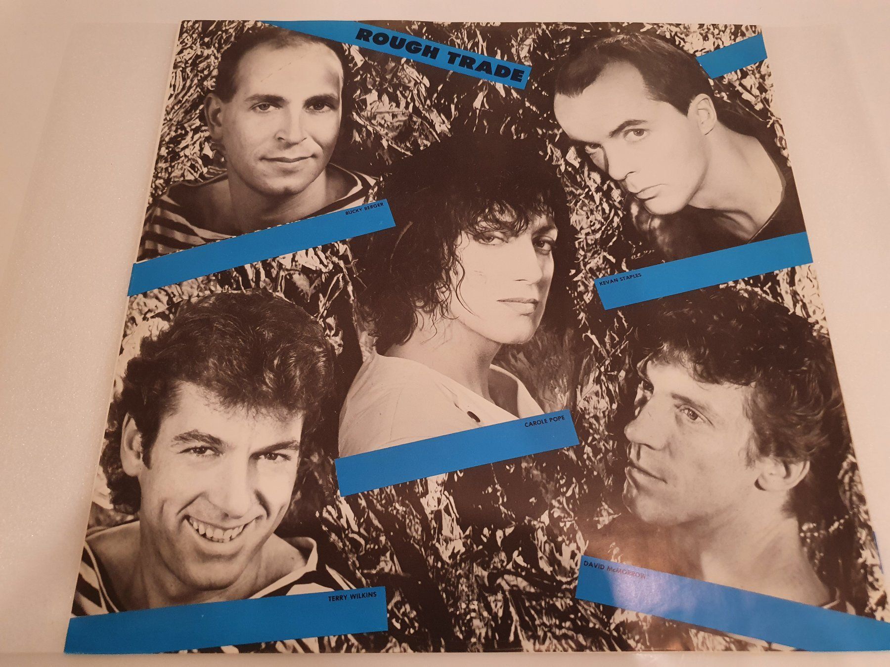 Vinyles: Rough Trade - For Those Who Think Young – D'occasion à Uster par Vinyl-Leidenschaft 2