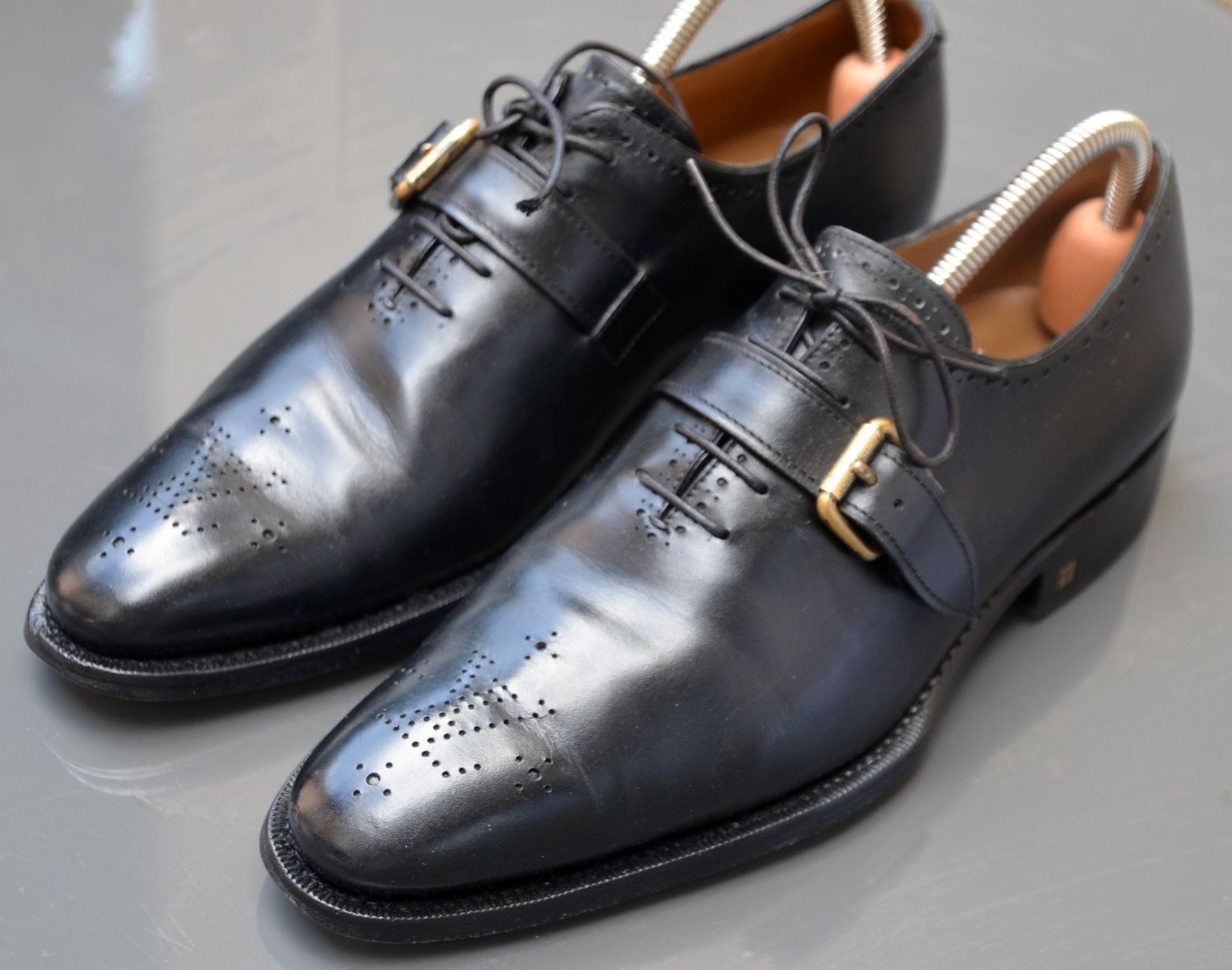 Louis Vuitton Scarpe da uomo: Louis Vuitton Schuhe / chaussures 40,5  / 6.5 – Usato da Collonges venduto da Auganien