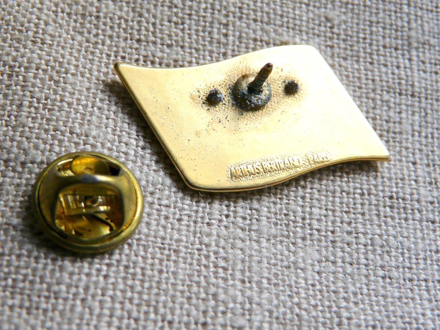Placchette & Badge: • TRT Philips telecoms sunset  Versand möglich     pin M5.39 – Usato da Pully venduto da websurfer1 6