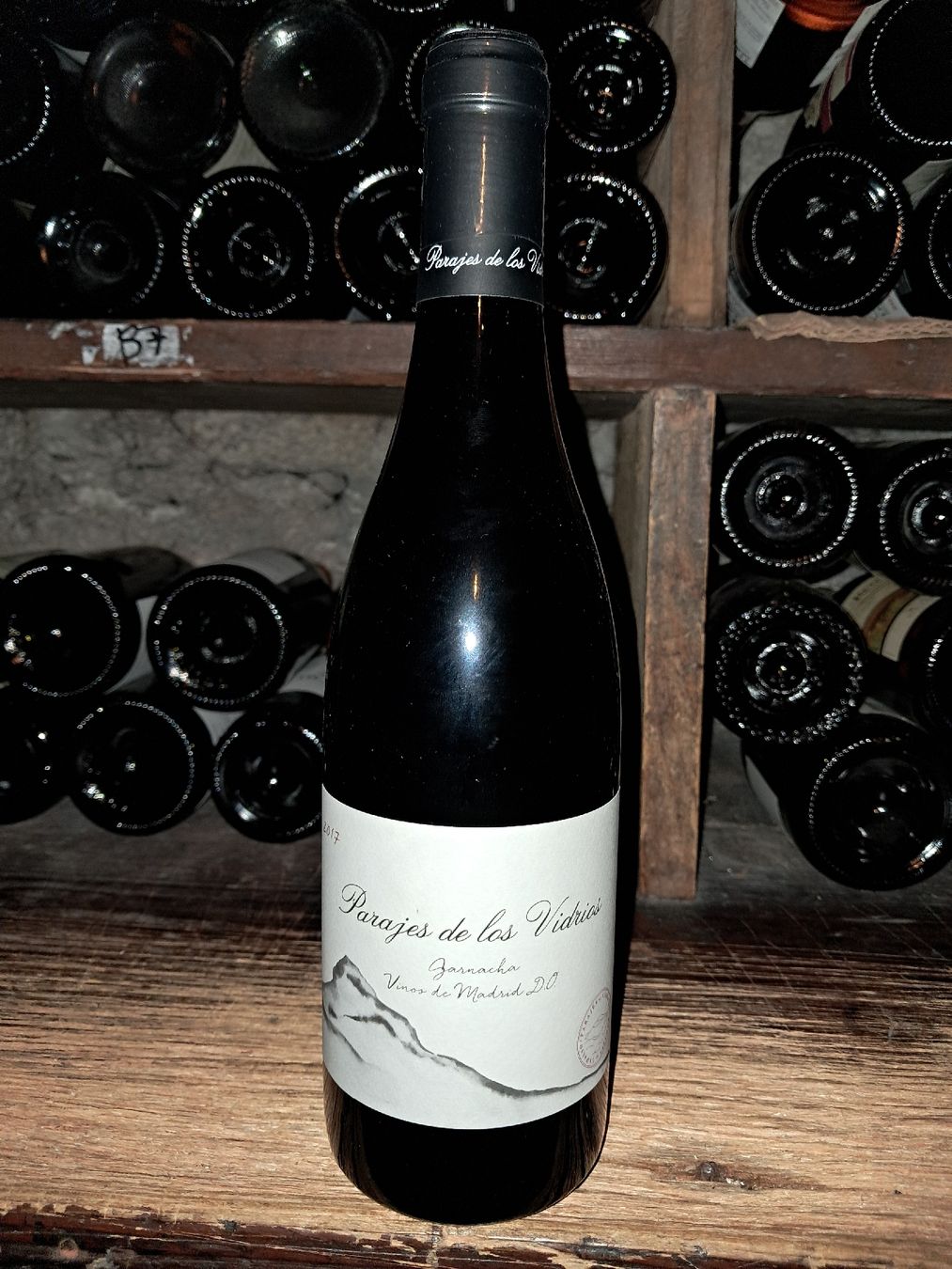 Vino: Parajes de los vidrios Vinos de Madrid DO 2017 – Nuovo e nell'imballaggio originale da Le locle venduto da juliensaran 1