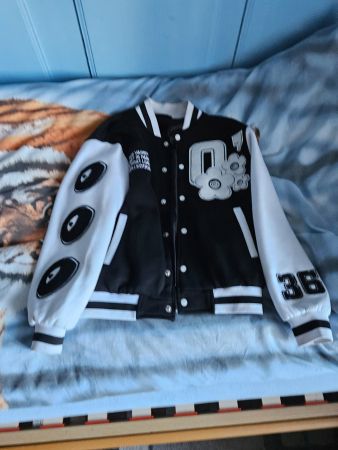 Veste varsity noir/blanc – LOCKD