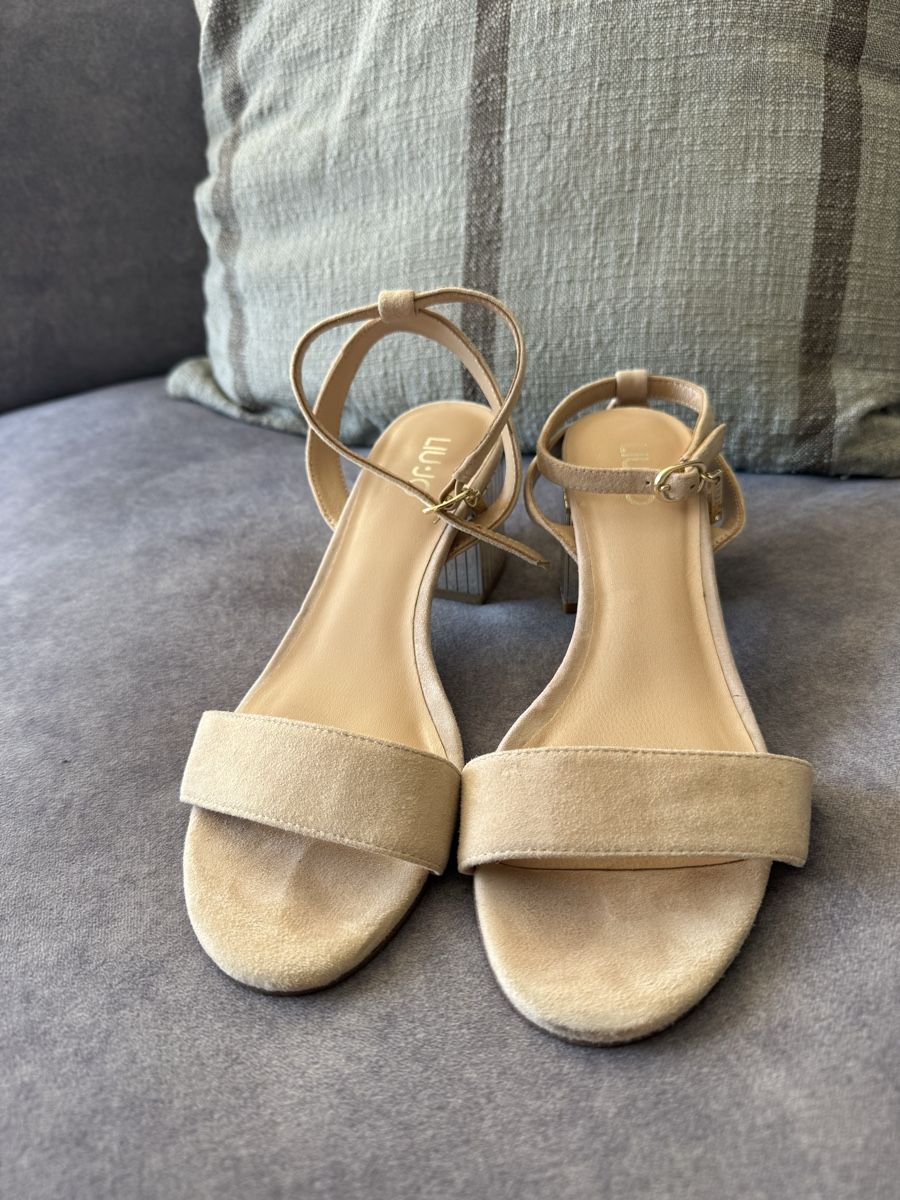 Liu Jo Damenschuhe: LIU JO sandals size 39 TOP! – Gebraucht aus Walchwil von Luxury_wardrobe 1