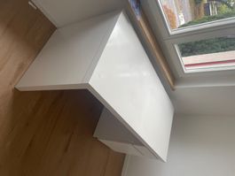 IKEA MALM Schreibtisch – Weiss