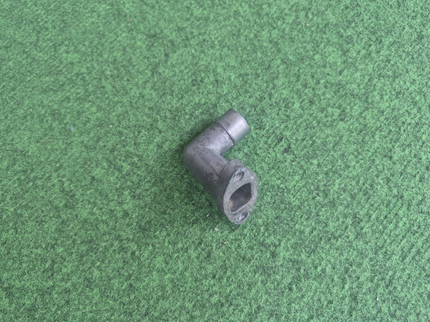 Puch Mofa-Ersatzteile: Puch Maxi Ansaugstutzen 14mm – Gebraucht aus Belp von intru 4