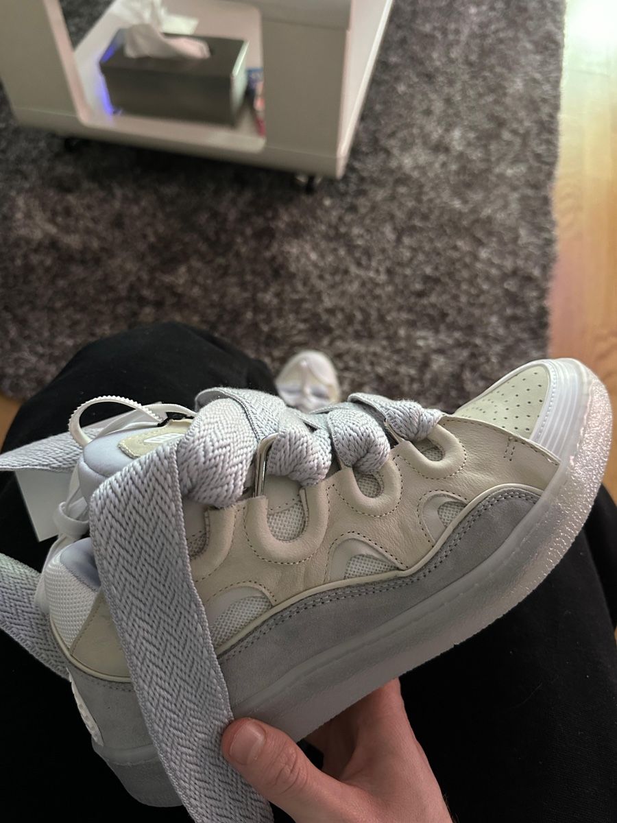 Lanvin Scarpe da uomo: Lanvin Curb Sneakers – Size 41 – Usato da Liestal venduto da arbrgsh 2