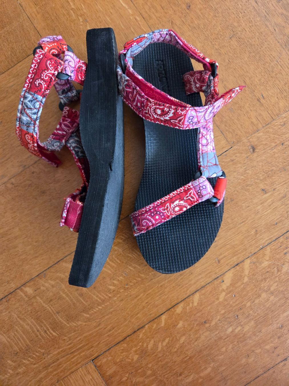 Scarpe da uomo: Arizona Love sandales à scratch – Usato da Martigny venduto da ChrisMonc 1