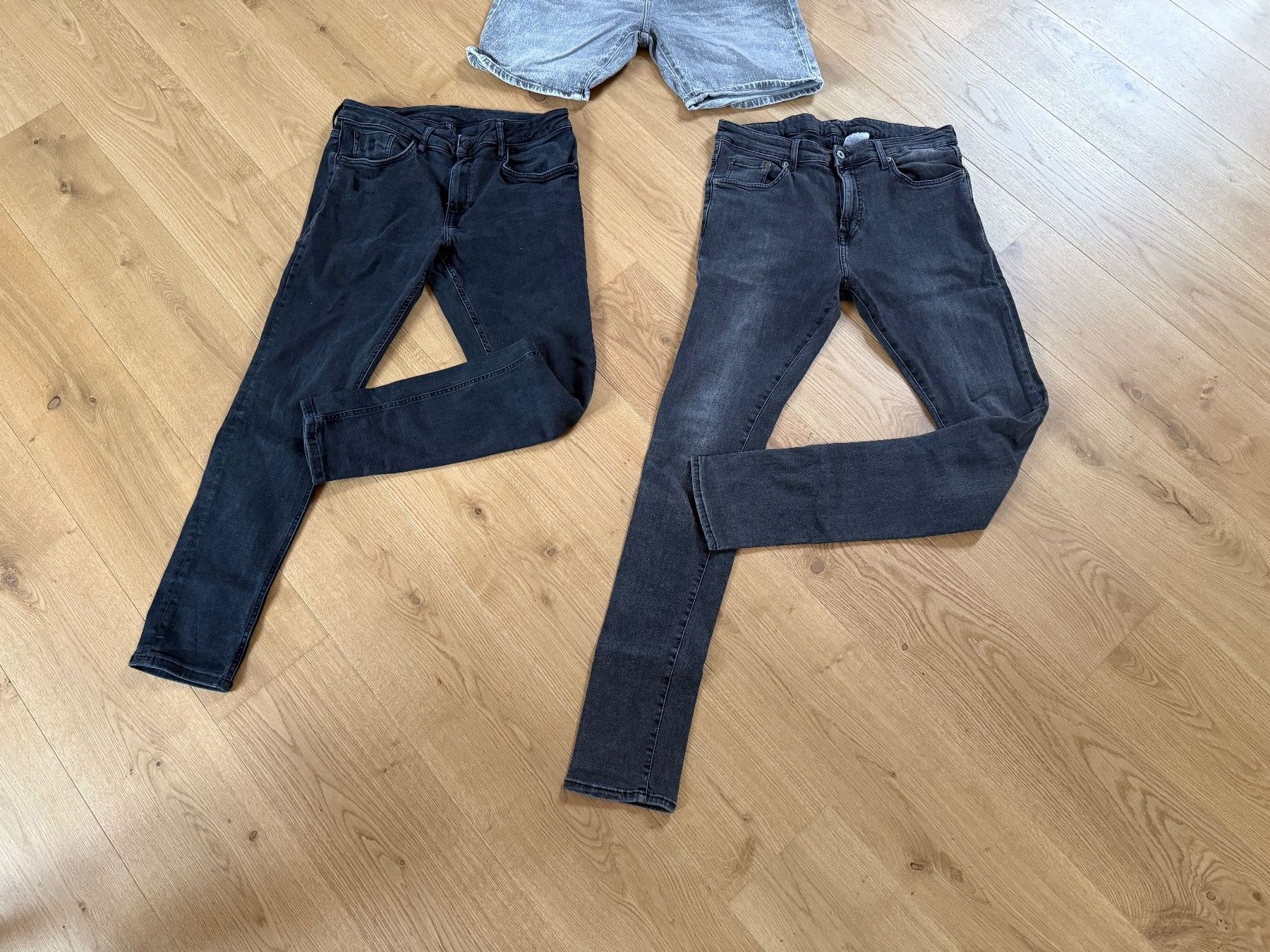 Jeans: Jeans Paket, Top Zustand! – Gebraucht aus Jonen von 8916 4