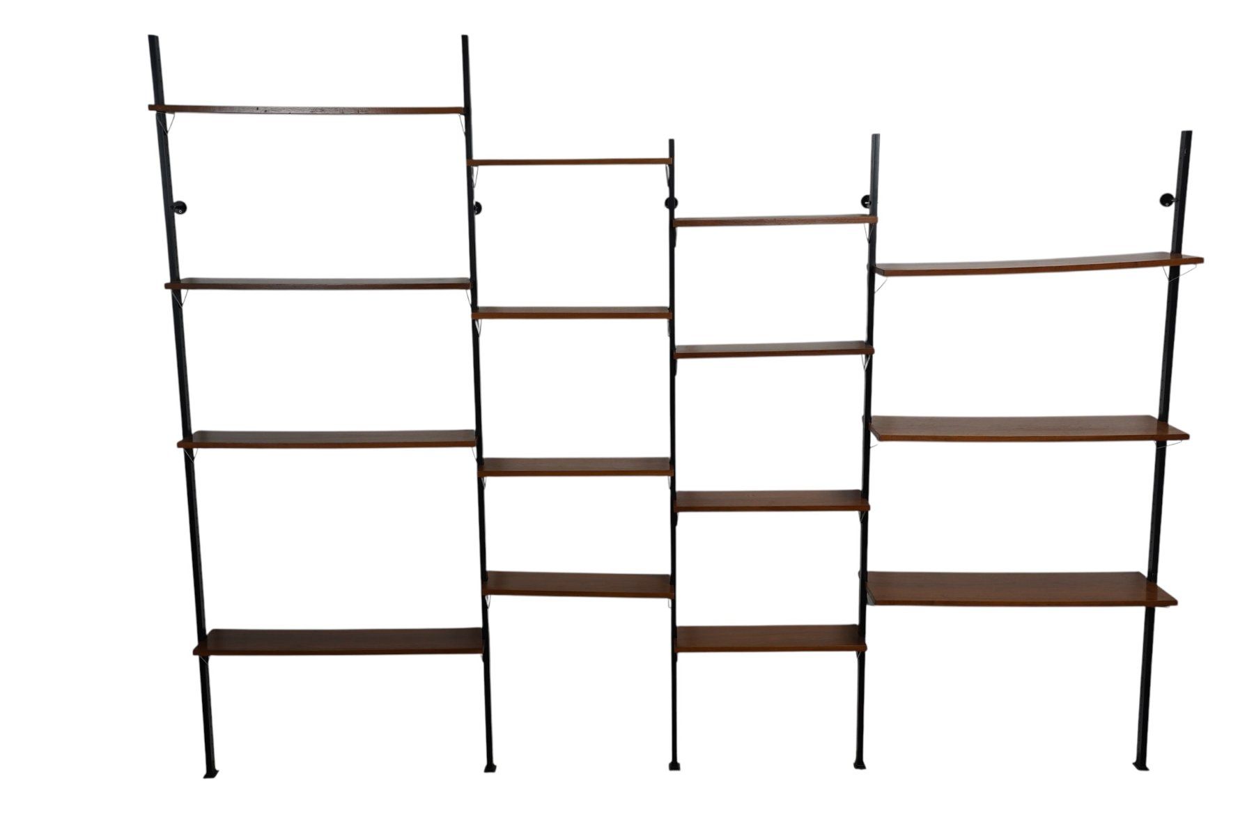 Étagères: Système mural modulaire, Olof Pira pour String Design – Suéd – D'occasion à Bulle par ABELiAM