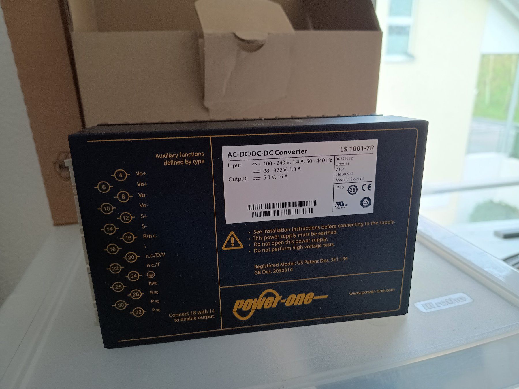 Componenti elettronici: Power One AC-DC / DC-DC Converter, neu – Nuovo e nell'imballaggio originale da Döttingen venduto da Schlei