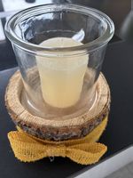 Kerzenständer aus Holz mit Glas & Kerze