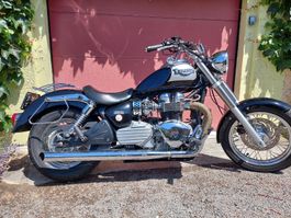 Triumph Bonneville America