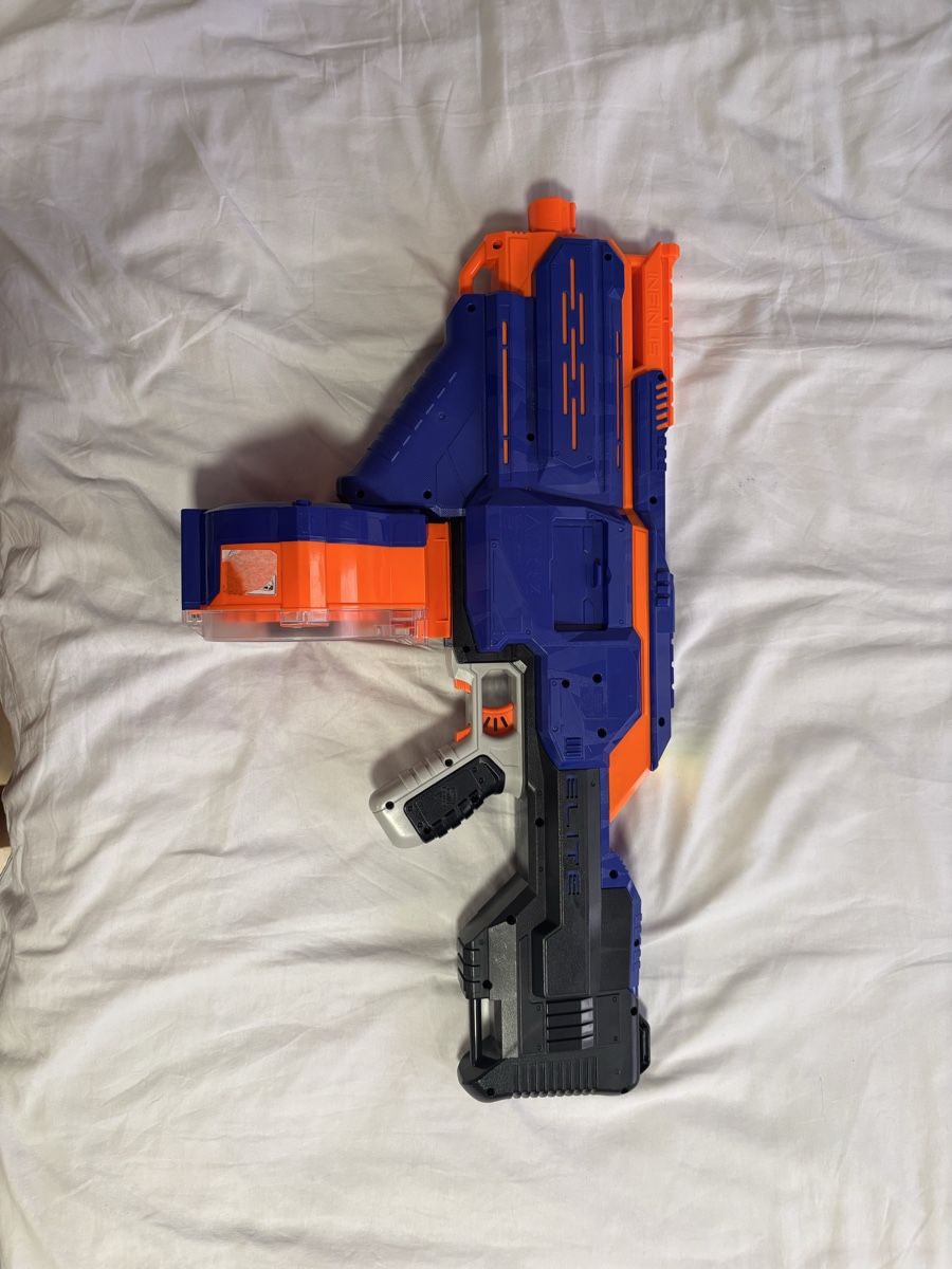 Nerf Giocattoli: nerf n-strike elite infinus – Usato da Langendorf venduto da arc_87qj 1