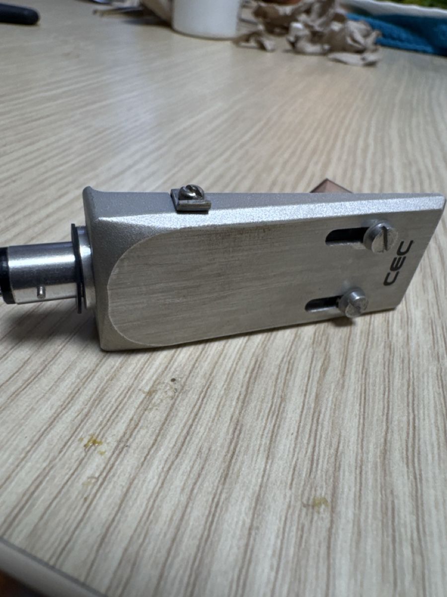 Piatti di portata: CEC Turntable Head Shell MC 5 vintag  with Stylus Used – Usato da Naters venduto da vir_8t9z 7