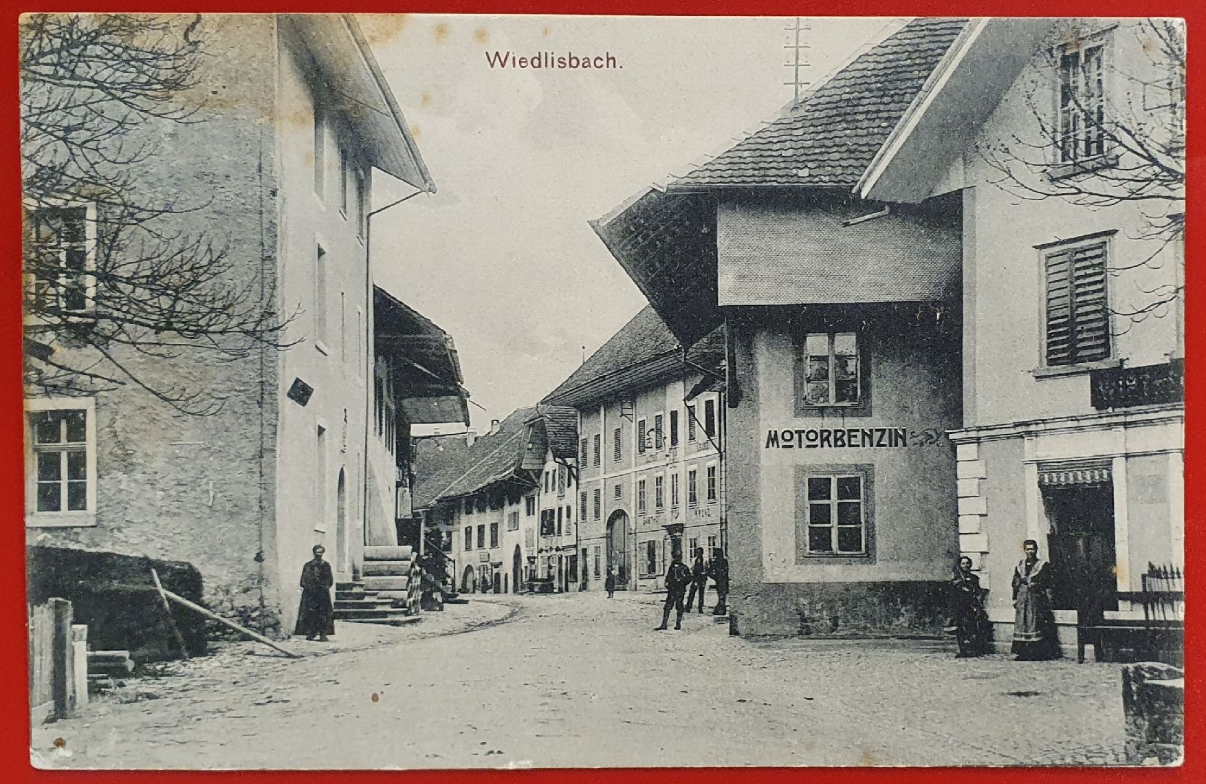 Ansichtskarten: Wiedlisbach - Dorfpartie belebt – Gebraucht aus Kreuzlingen von Rschweiz1
