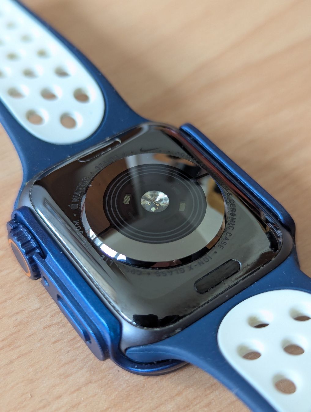 Apple Smartwatch: Apple Watch Series 4 LTE – Usato da Biel/Bienne venduto da Soupape50 2