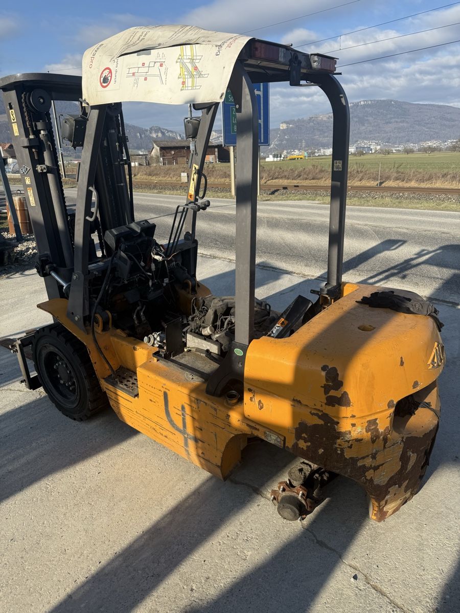 Diesel Carrelli elevatori e a forche: Stapler Hancha CPCD 25 Defekt – Usato da Niederbipp venduto da baggerch