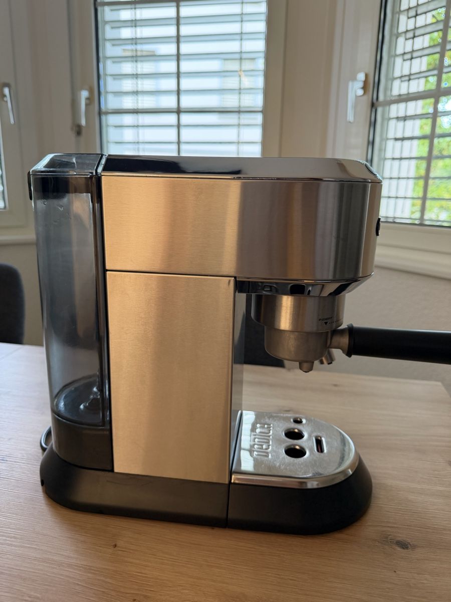 De'Longhi Machines à café & Machines à expresso: Delonghi Kaffe Maschine  – D'occasion à St. Gallen par lar_8bzn 3