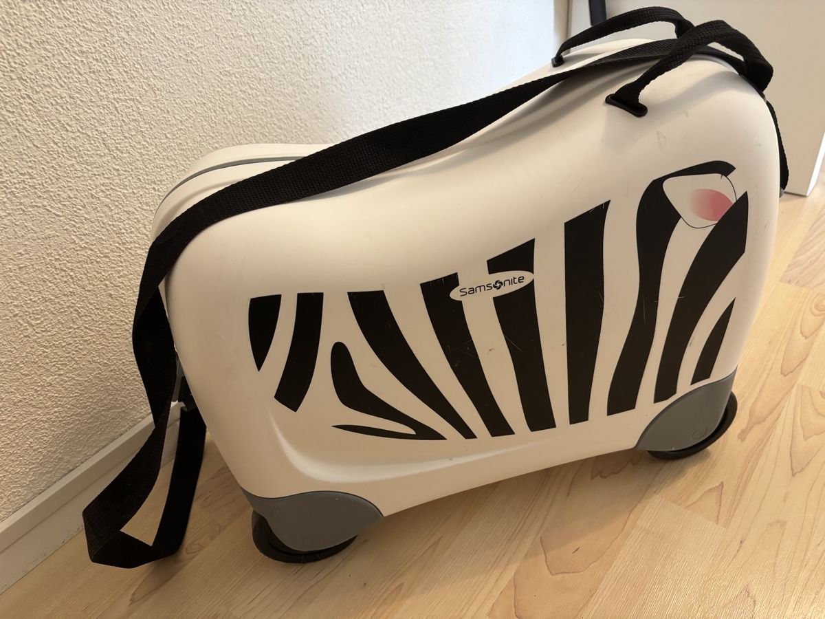 Samsonite Reisekoffer: Samsonite Kinderkoffer Zebra Design – Gebraucht aus Bülach von Karuna 2