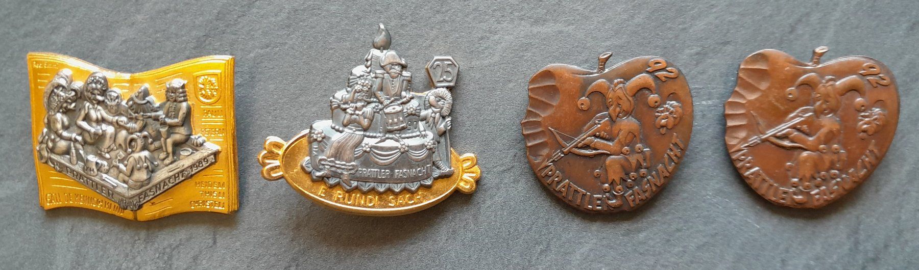 Placchette & Badge: Plaketten PRATTLER – Usato da Liesberg venduto da Ragged