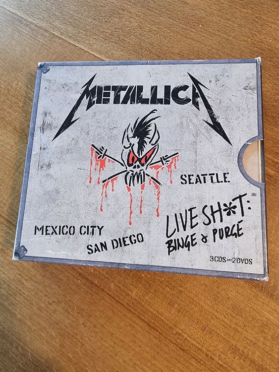 Metallica Live Sh*t Binge & Purge Box Kaufen auf Ricardo