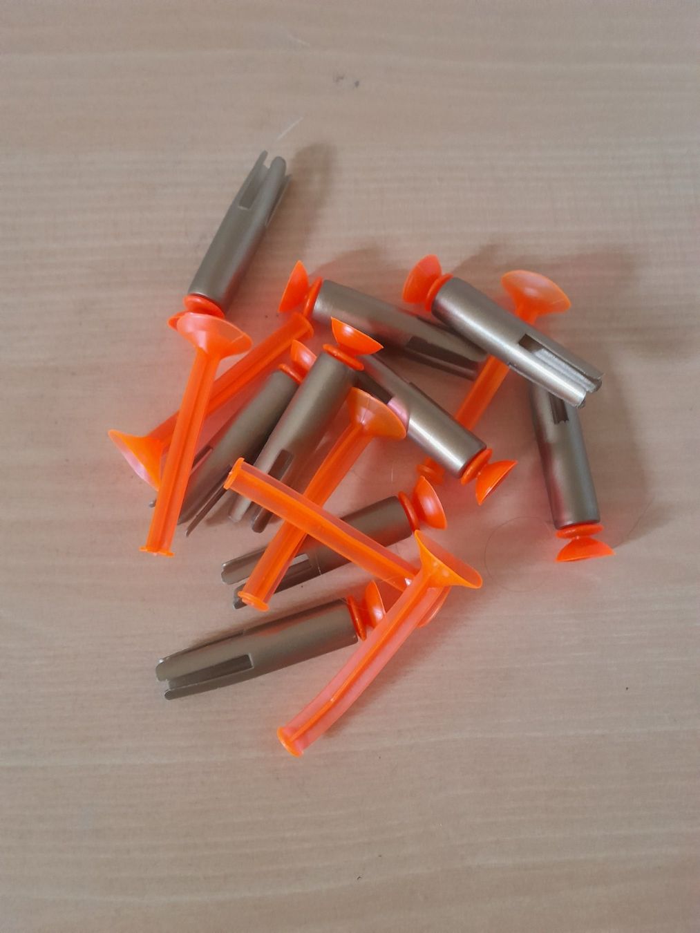 Giocattoli: Kinder Gummi Pfeile – Usato da Gossau SG venduto da wri_m9b2