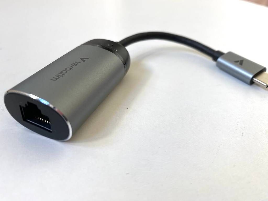 Laufwerke & Adapter: USB-C to Gigabit Ethernet Adapter – Gebraucht aus Zürich von form_01 1