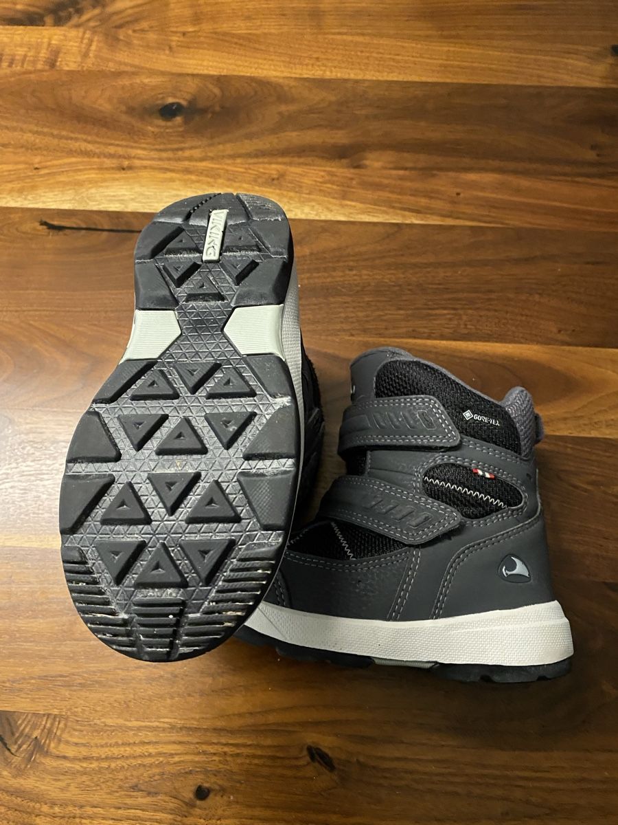 Viking Scarpe per ragazzi: Kinderwinterschuhe Viking, Grösse 28,  – Usato da Baar venduto da tan_z8zm 1