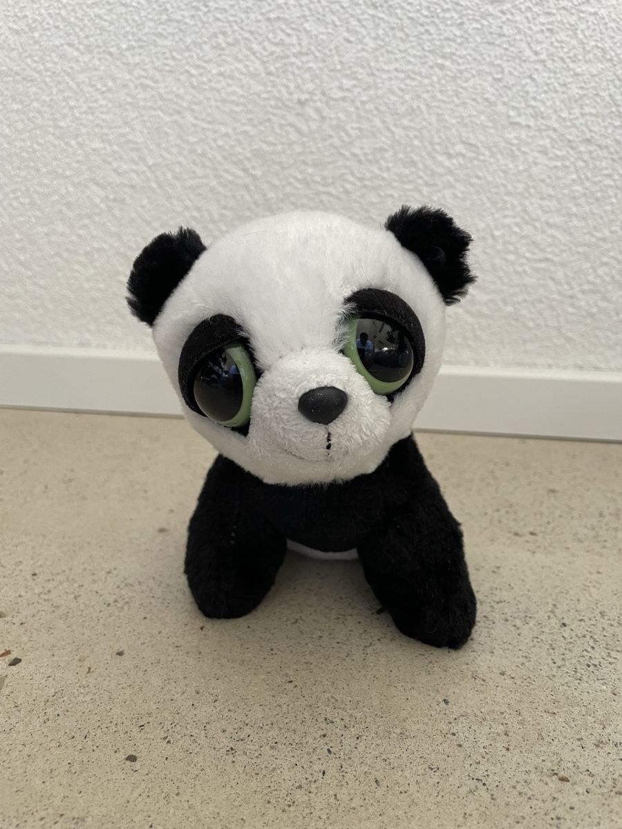 Giocattoli: Süsser Plüschpanda Aurora, neuwertig – Nuovo (secondo la descrizione) da Elgg venduto da jas_deb39