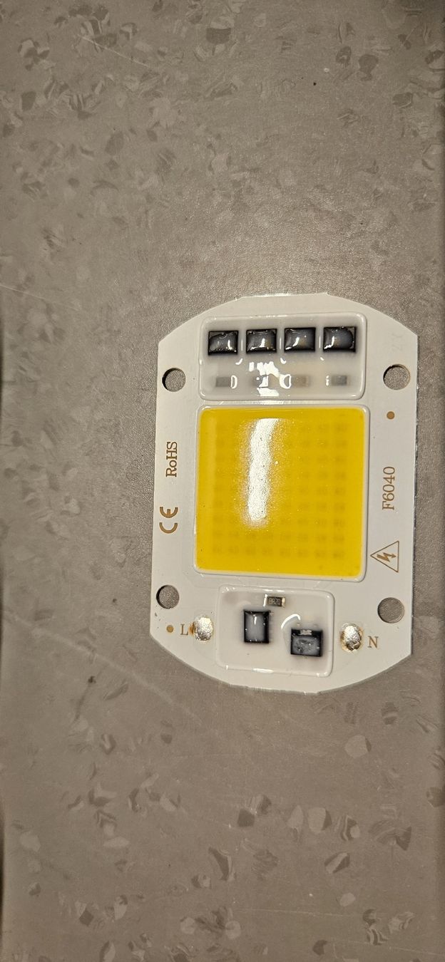 Lampade: Led Chip 50 watt – Nuovo (secondo la descrizione) da Baar venduto da Vel...Baar45 2