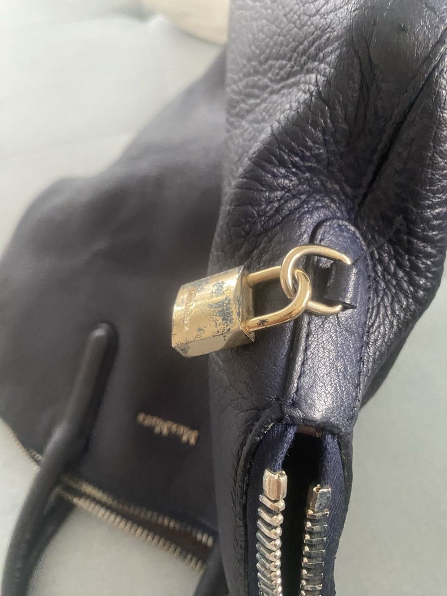 Max Mara Borse da donna: Max Mara sac à main cuir bleu marine – Usato da Brügg BE venduto da nou_8ht9 6