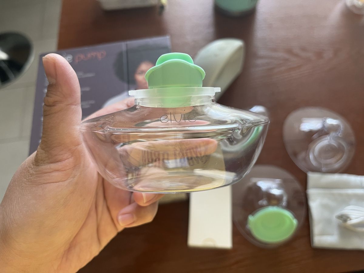 Elvie Accessori per l’allattamento: Elvie Breast Pump – Nuovo (secondo la descrizione) da Bülach venduto da Sunshine2359 4