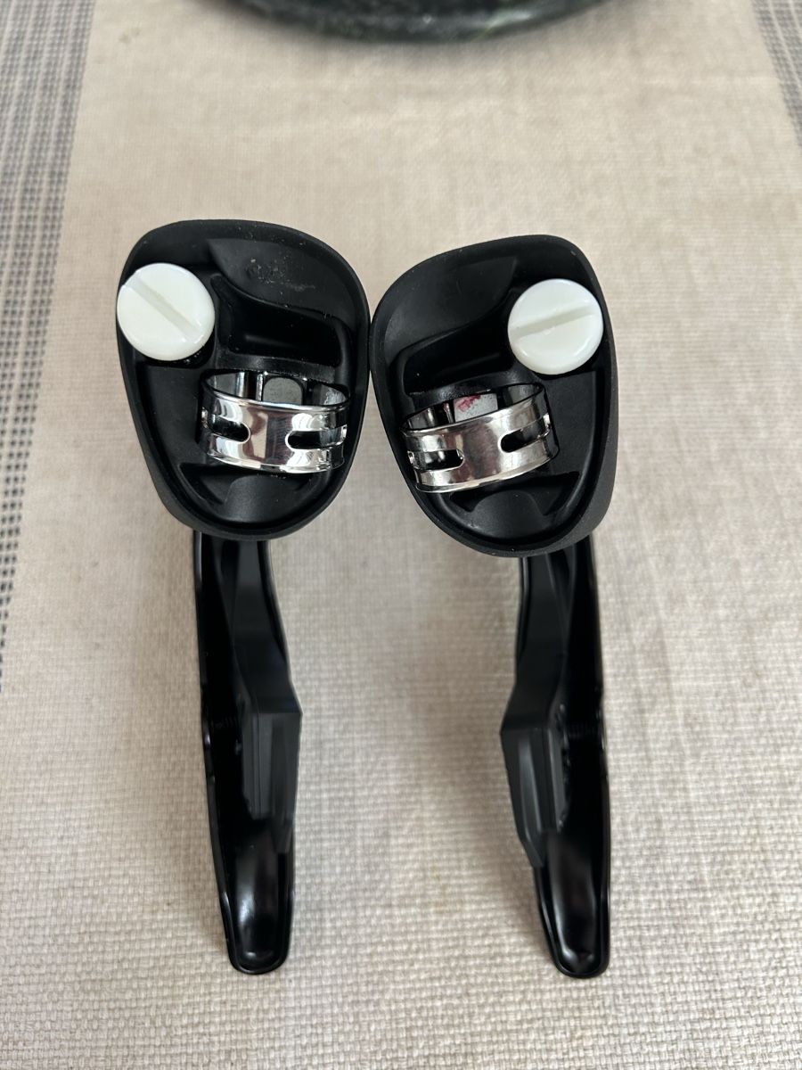 Sram Ersatzteile: SRAM Rival AXS levers, excellent condition pair – Gebraucht aus Andermatt von tom_j2v2 2