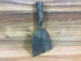 Gebrauchtes grosses Entrindungsmesser oder Schälmesser