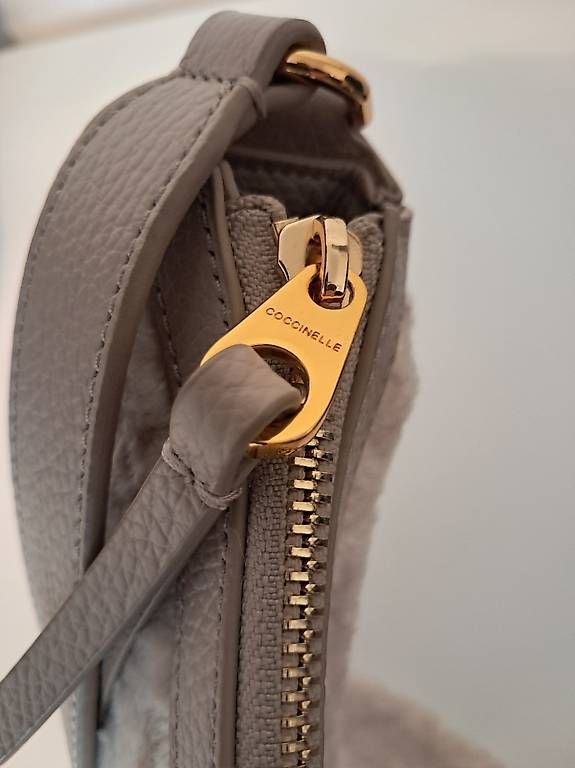 Borse da donna: Coccinelle-Tasche  – Nuovo e nell'imballaggio originale da Basel venduto da len_t965 3
