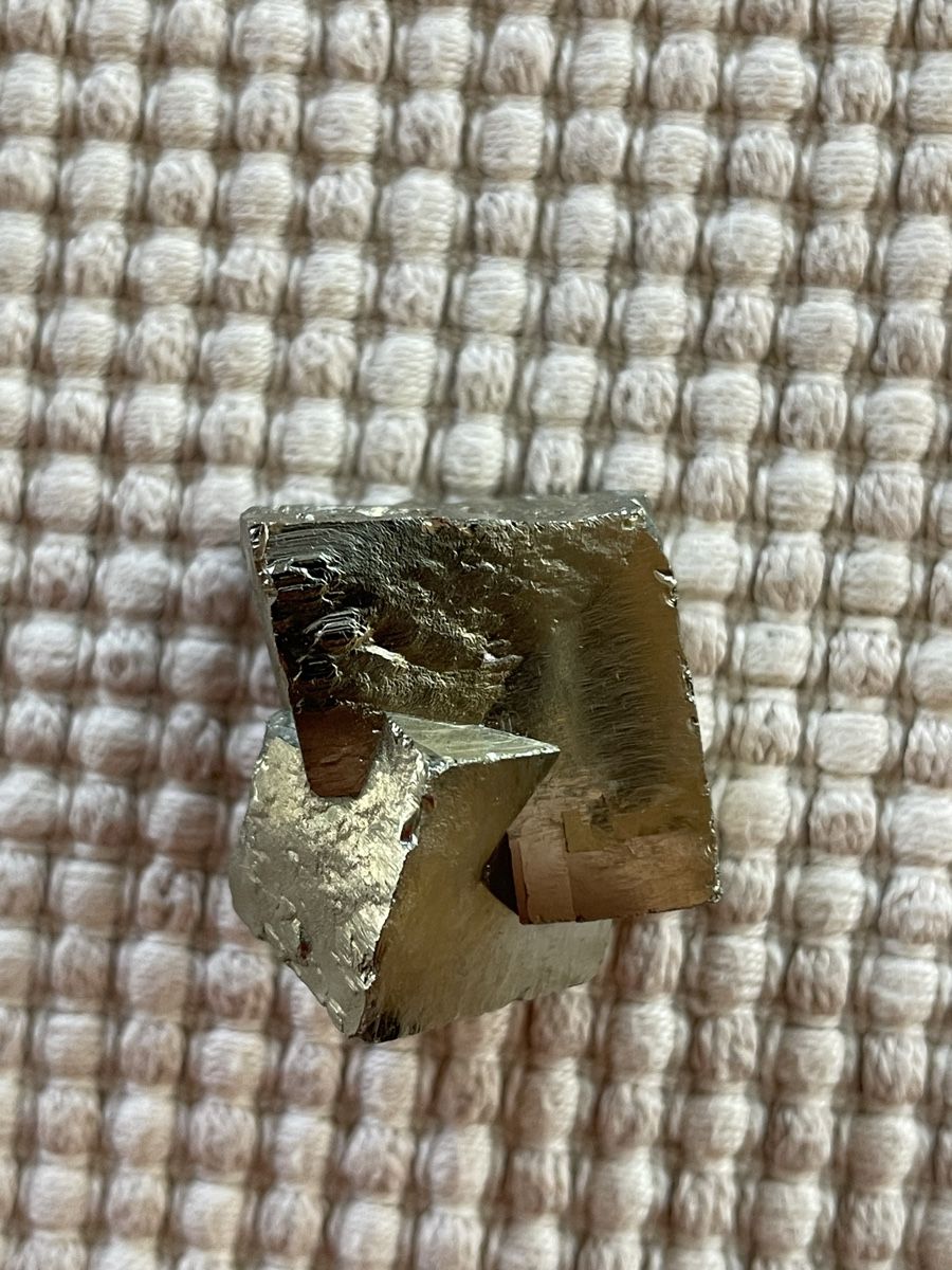 Mineralien & Heilsteine: Pyrit – Gebraucht aus Rümlang von resale35 2