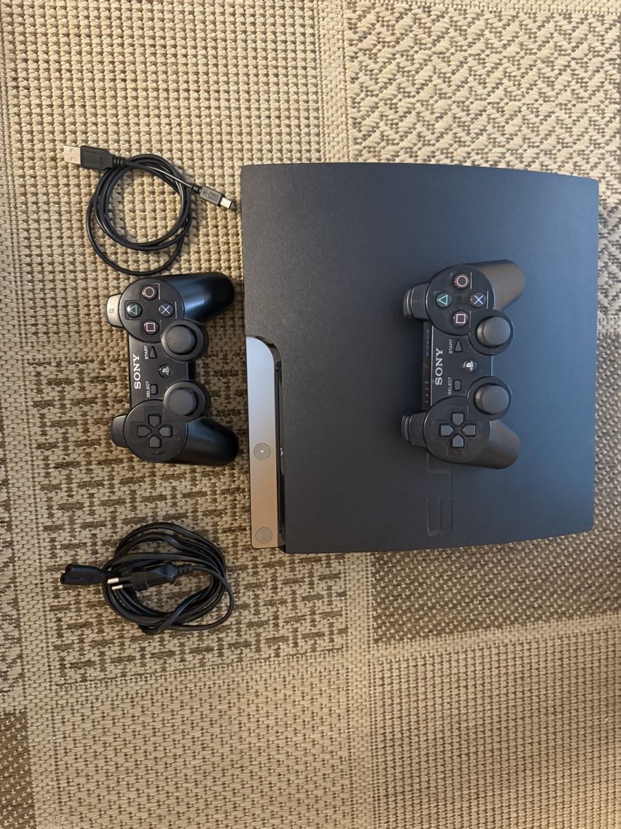 Sony Console: PS3 , 2 controller, all cable  – Usato da Neyruz FR venduto da Paw_ket-Steal 2