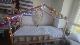 Kinder Hausbett aus Holz guter Zustand