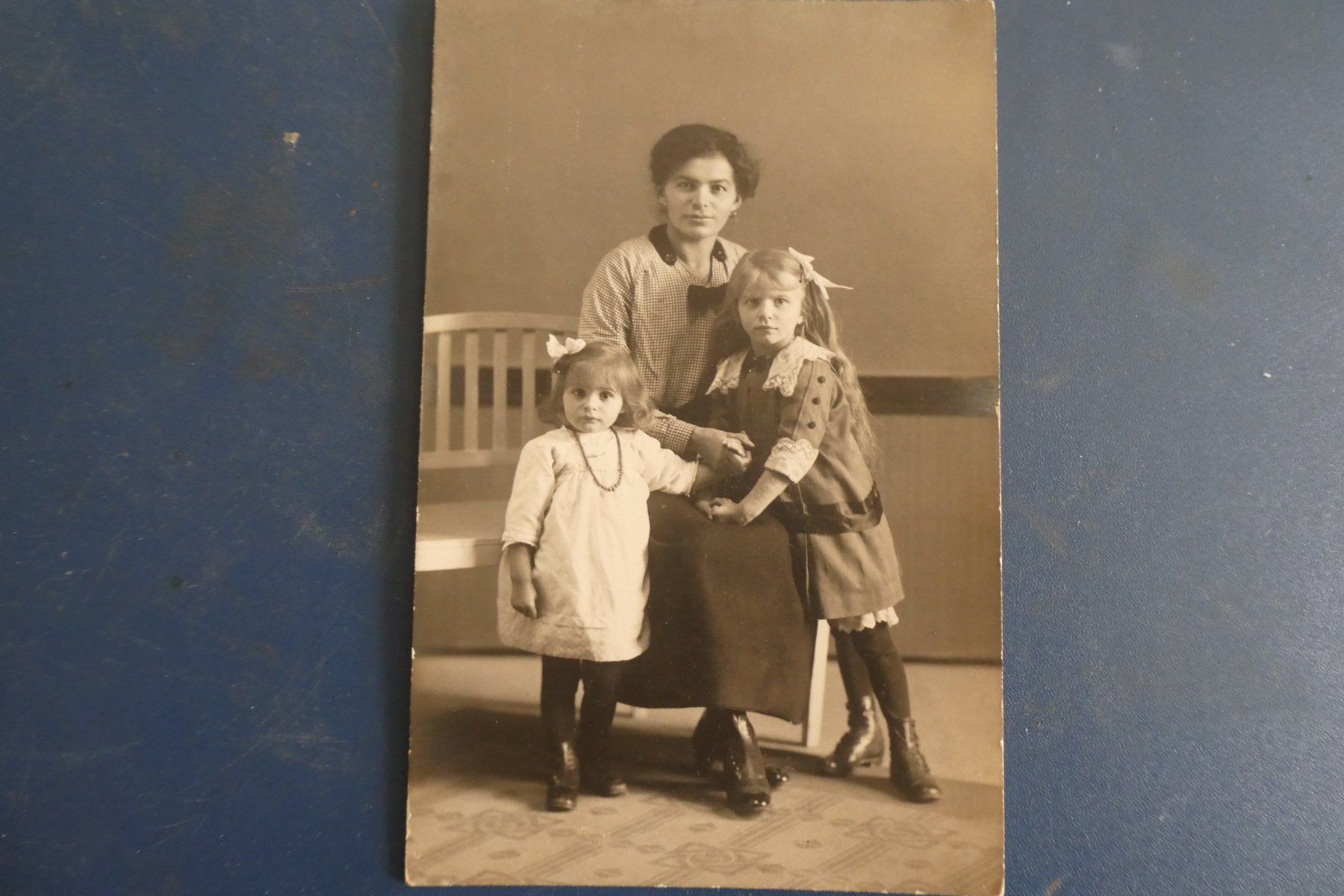 Cartoline postali: Femme et enfants – Usato da Fontaines NE venduto da monloisir