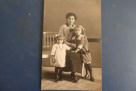 Femme et enfants
