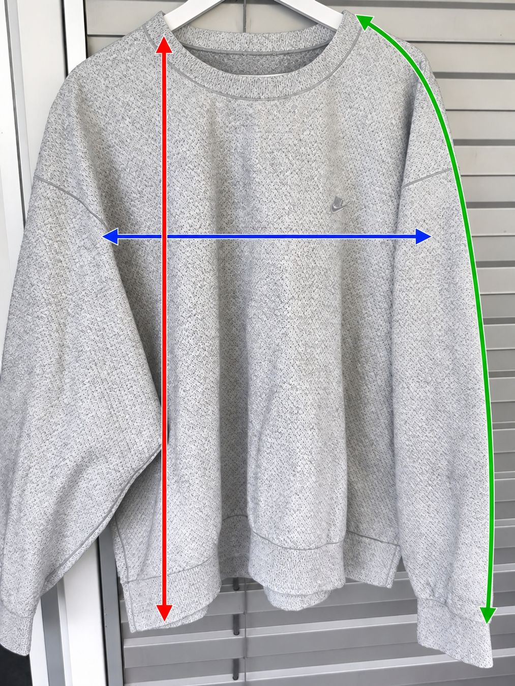 Nike Pulls & Sweat-shirts: Pulli Nike Tech Pack – Neuf (Voir description) à Oftringen par Lejaleja