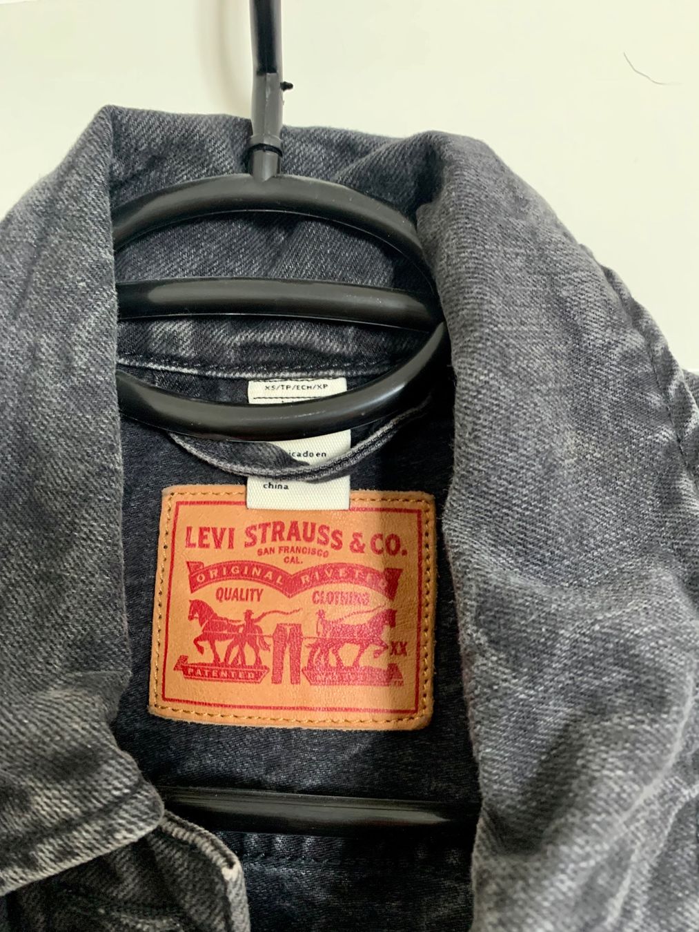 Gilets & Westen: Jeans Gilet LEVI‘S – Gebraucht aus Zürich von tami15 2