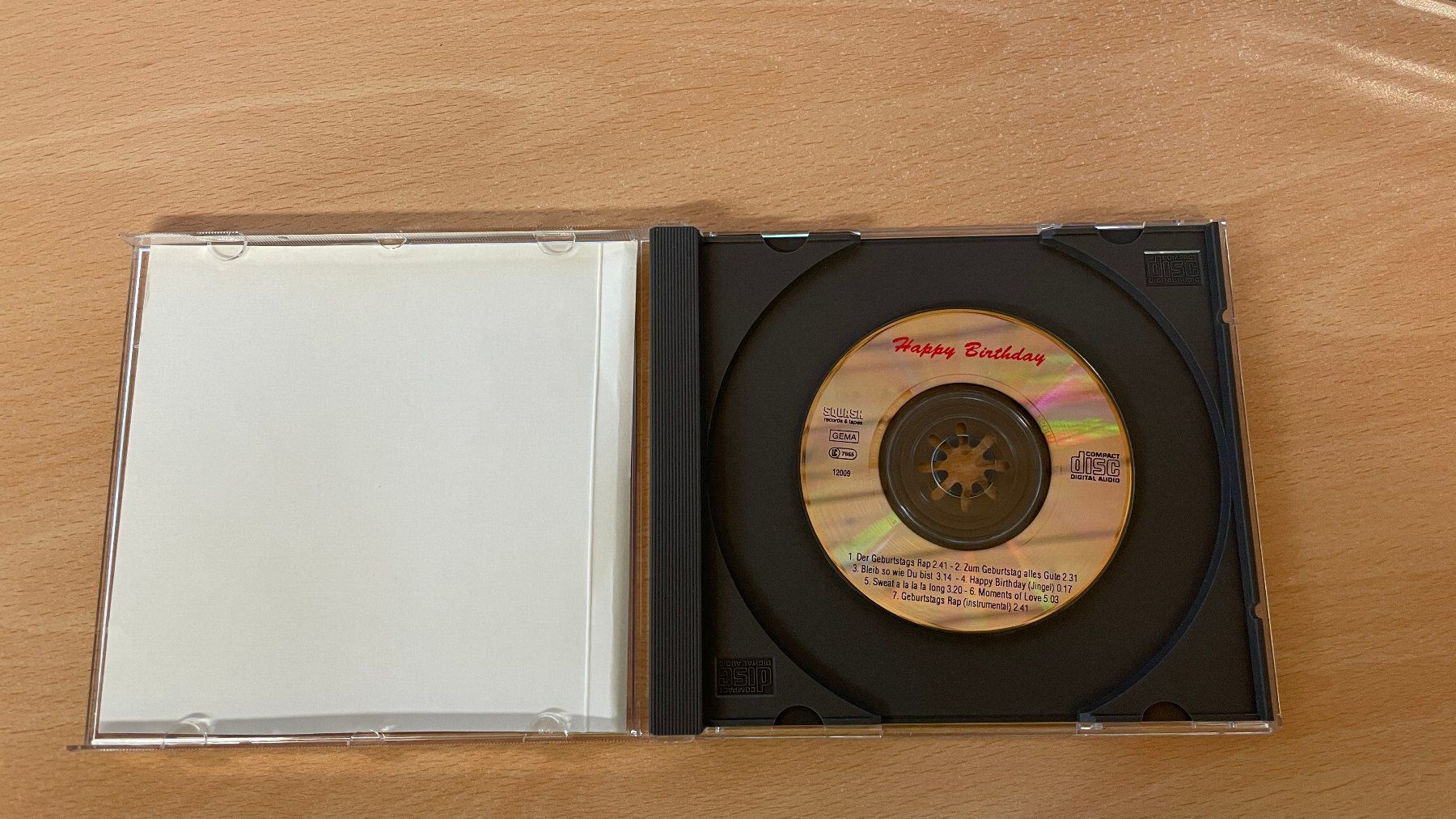 CD: Happy Birtday - Geburtstag - ok – Usato da Glattfelden venduto da cybermaxx 2