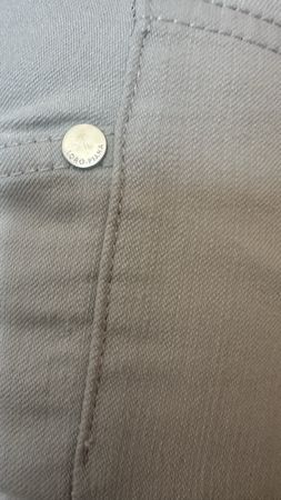 Pantalon Loro Piana beige taille 42 neuf