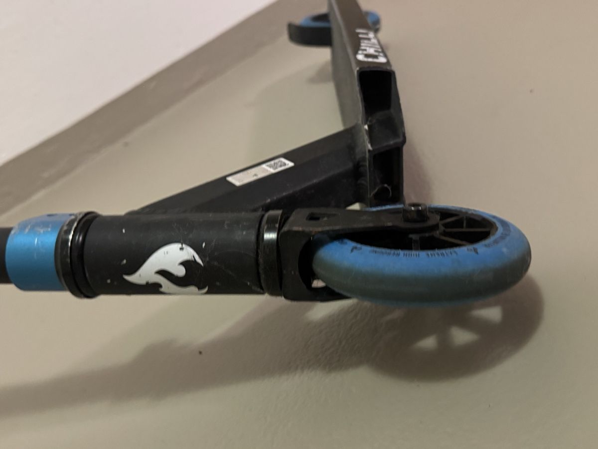 Chilli Kickboard: Chilli Base Scooter blau/schwarz – Usato da Sachseln venduto da Fab_Huw 4