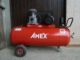 Un compresseur de garage de 200 litres