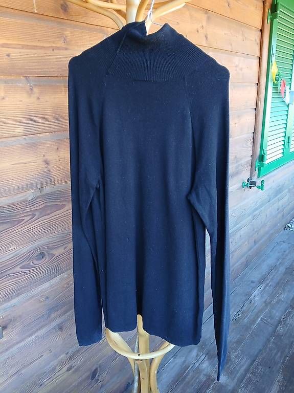 Maglioni & Felpe: WEEKDAY black Rollneck - MTWFSS Edition – Usato da Ochlenberg venduto da Pbw_ardrobe 2