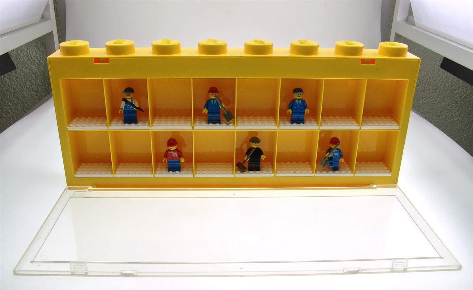 Lego Giocattoli: Lego Ausstellbox mit 6 Figuren – Usato da Langenthal venduto da TolleGeschenke2026 1