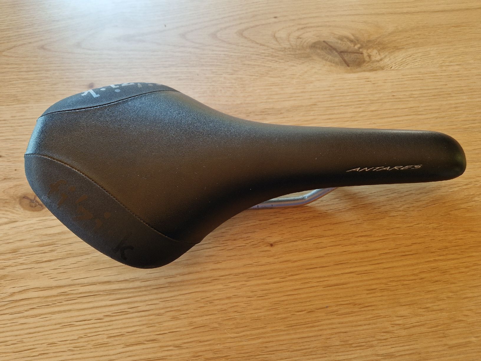 Fizik Pezzi di ricambio: Selle de vélo Fizik Antares – Usato da Vuadens venduto da adrien8