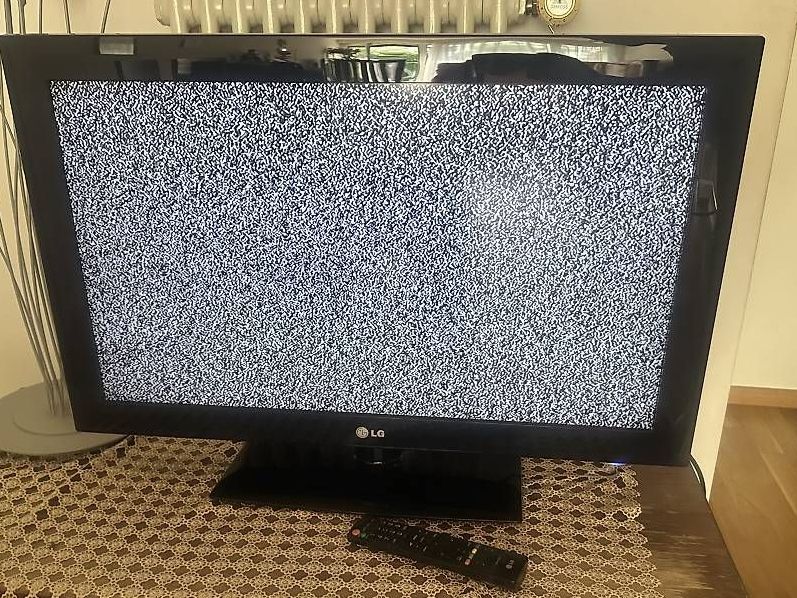 LG Televisori: LG Fernseher 31 Zoll – Usato da Zuchwil venduto da pra_jy89