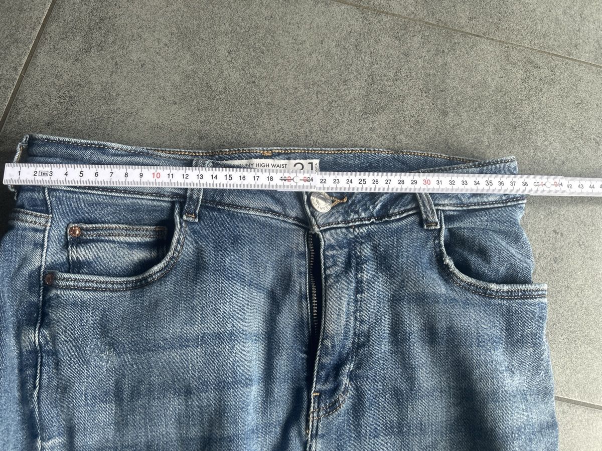 Jeans: Amisu & FB Sister Jeans, Gr.38-40 – Gebraucht aus Mühledorf SO von Dania77 9
